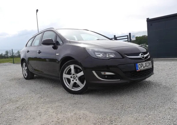 Opel Astra cena 22800 przebieg: 268458, rok produkcji 2013 z Złotów małe 191